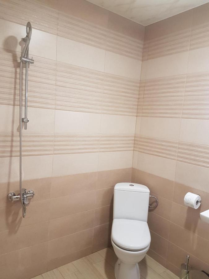 Luxury Suites 3 卡尔洛沃 外观 照片