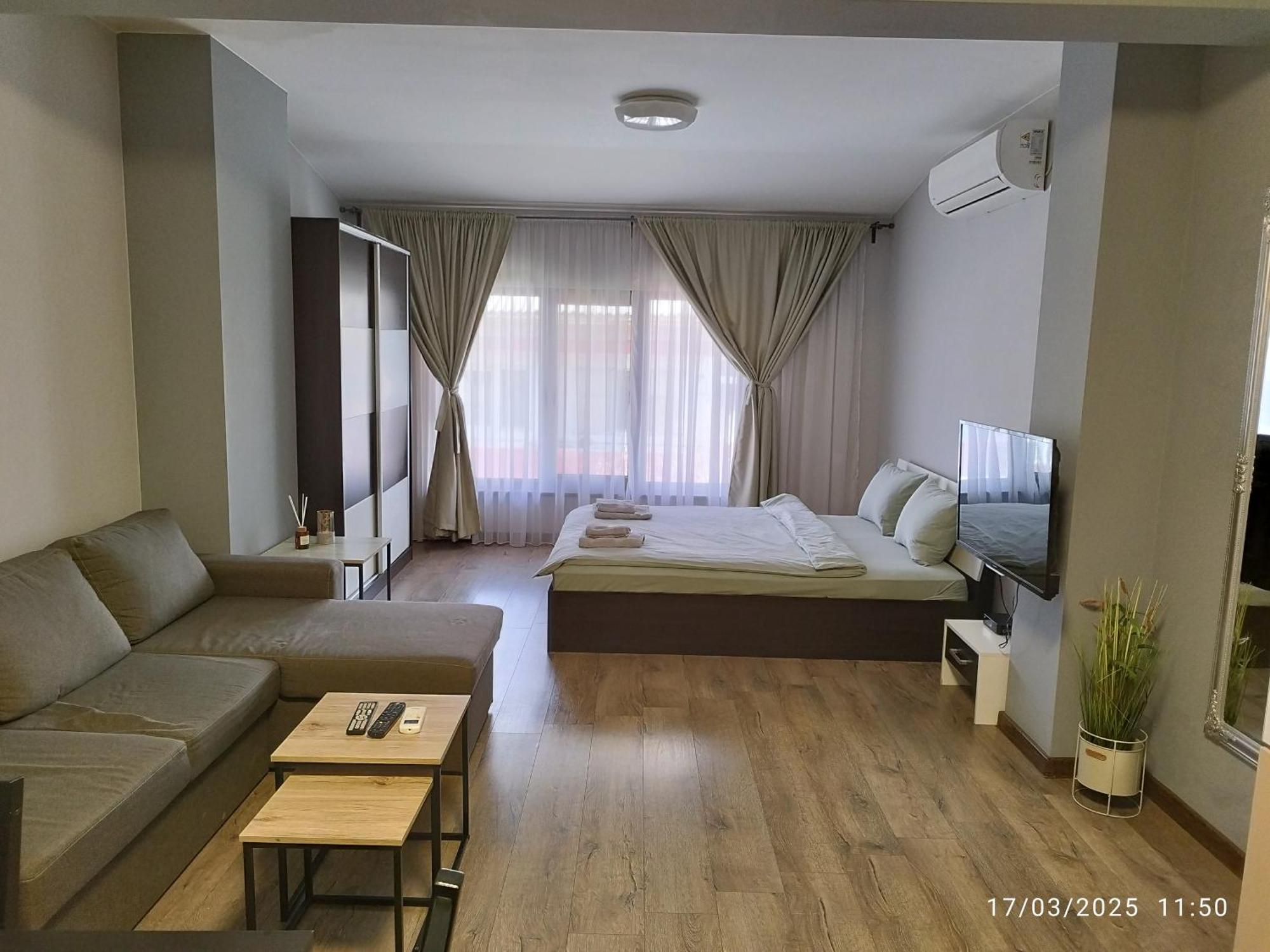 Luxury Suites 3 卡尔洛沃 外观 照片